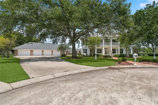 $650,000 | 288 Doral Lane, Laplace, LA 70068