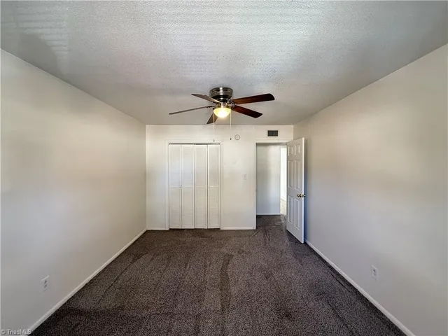 $950 | 3826 Country Club Road, Unit K, Winston-Salem, NC 27104