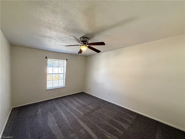 $950 | 3826 Country Club Road, Unit K, Winston-Salem, NC 27104