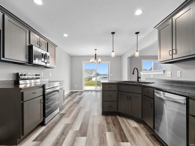 $319,900 | 3410 Bruin Pass, Auburn, IN 46706