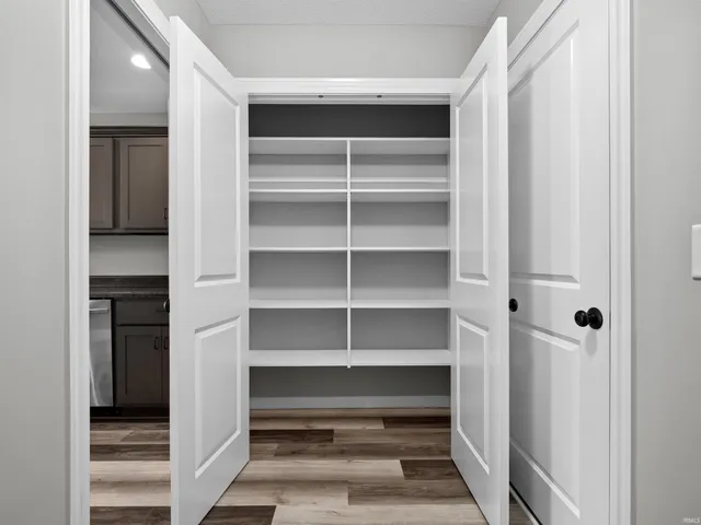 $319,900 | 3410 Bruin Pass, Auburn, IN 46706