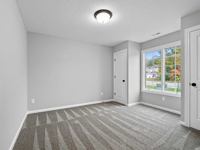 $319,900 | 3410 Bruin Pass, Auburn, IN 46706