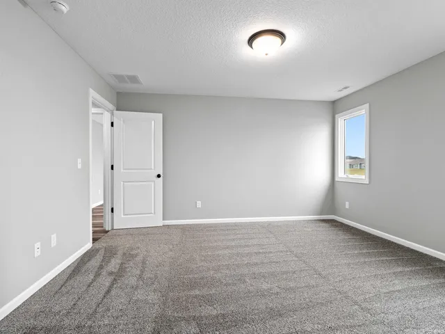 $319,900 | 3410 Bruin Pass, Auburn, IN 46706