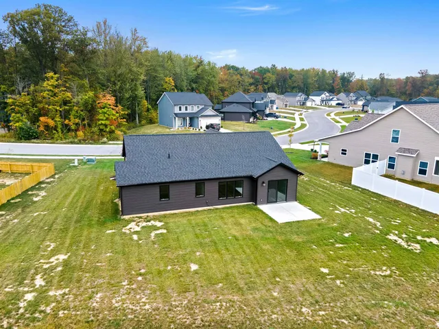 $319,900 | 3410 Bruin Pass, Auburn, IN 46706