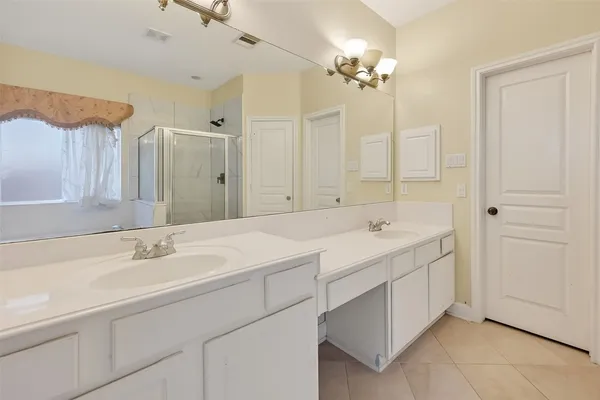 $3,150 | 14419 Manorbier Lane, Sugar Land, TX 77498