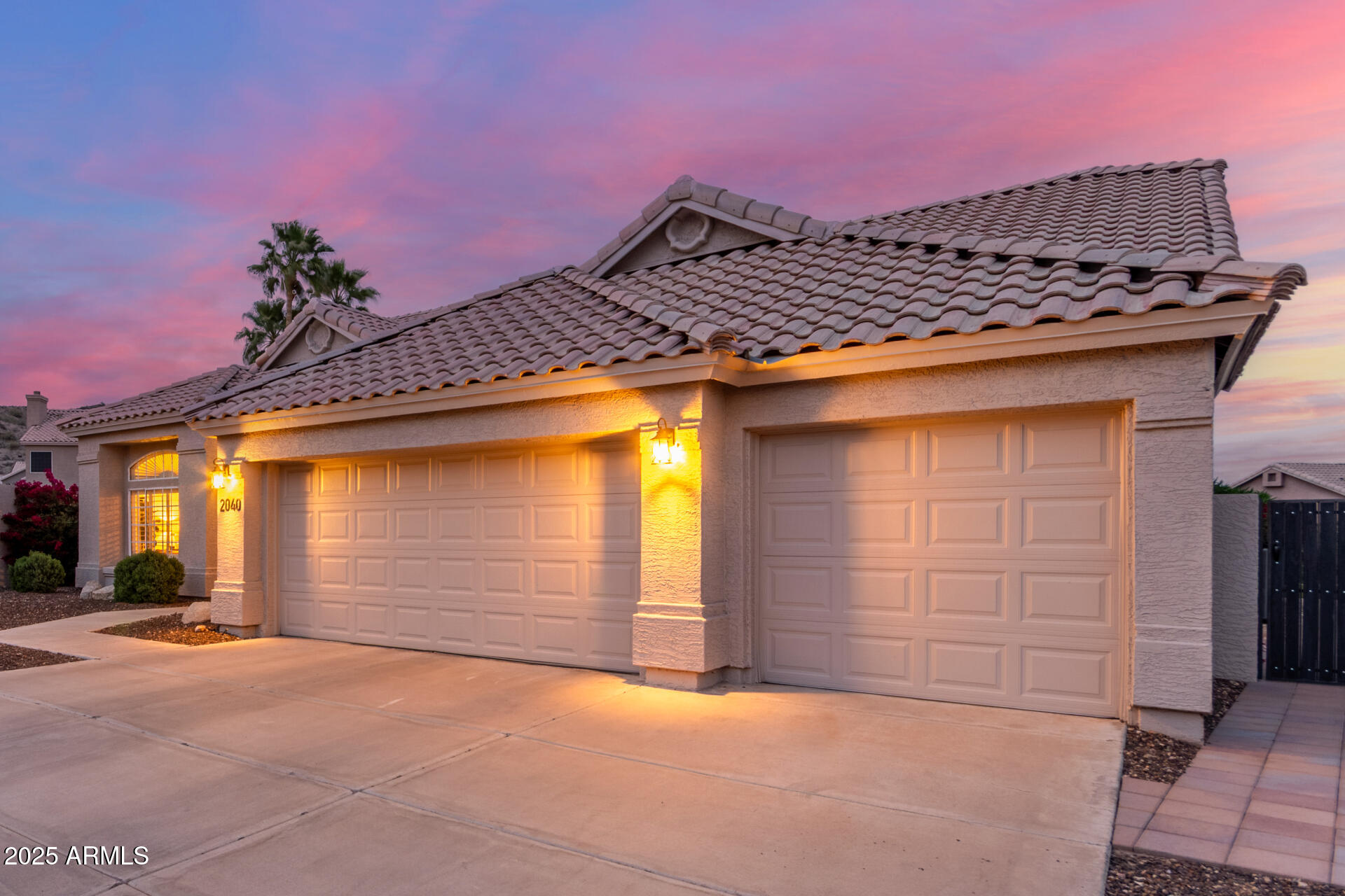 2040 East Indigo Brush Road Phoenix, AZ 85048 - Photo 5 of 86 4 - Indigo Brush