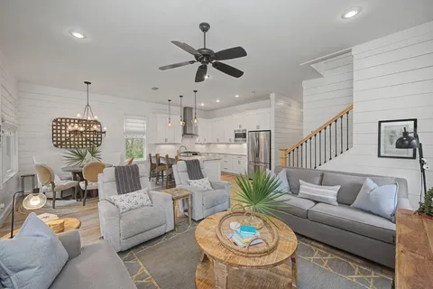 $2,050,000 | 111 Hammock Lane, Santa Rosa Beach, FL 32459