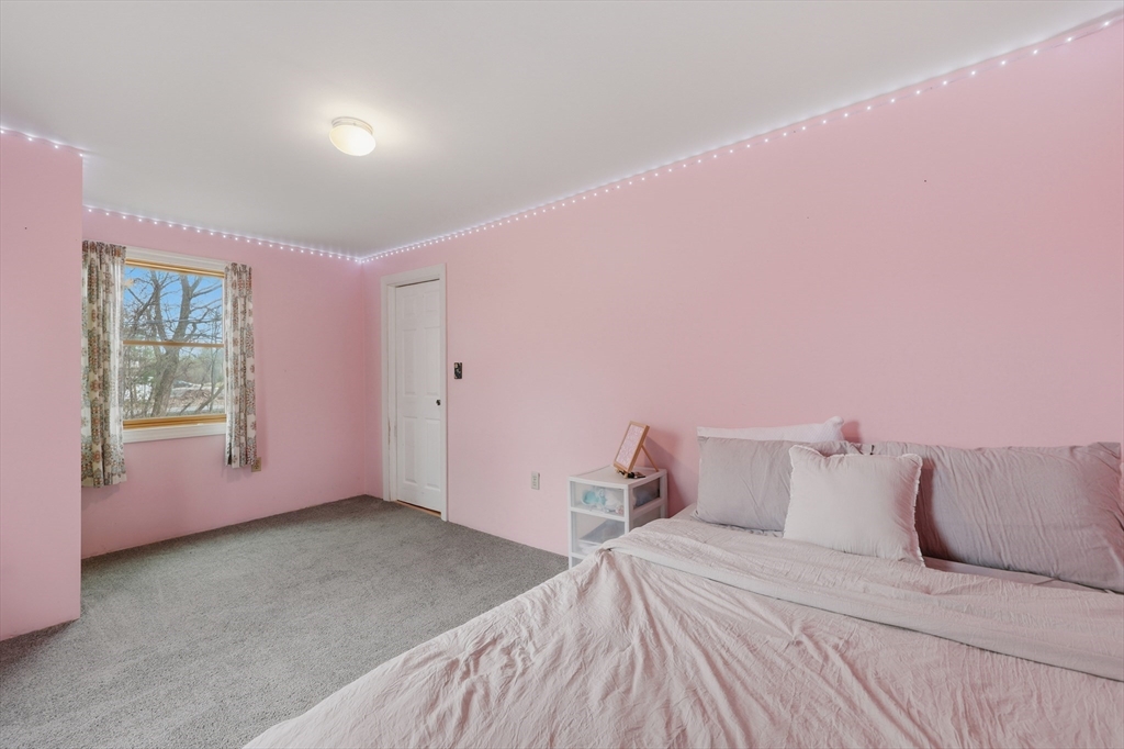 8 Stones Corner Road Berlin, MA 01503 - Photo 22 of 32