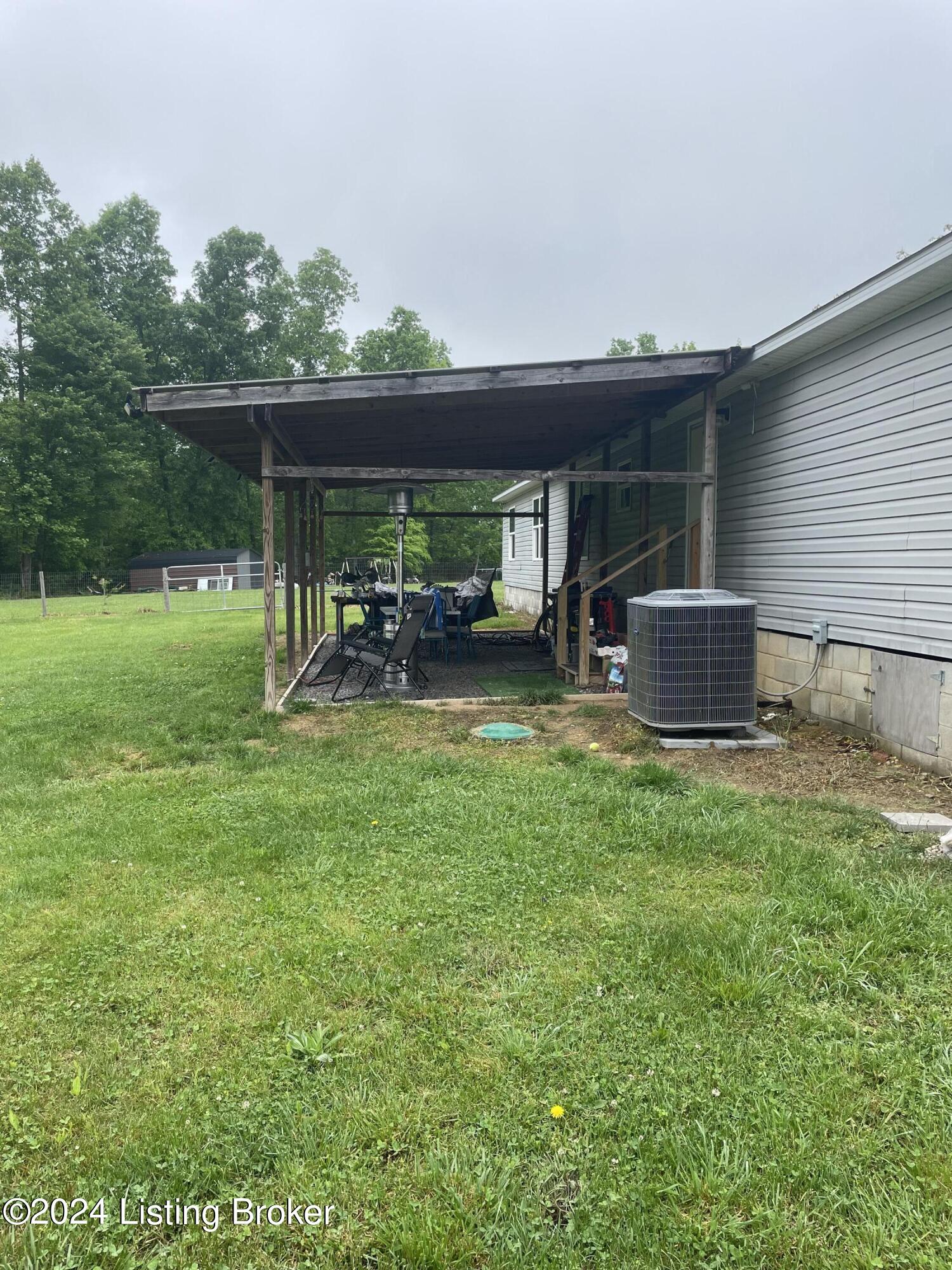 1161 Strong Branch Road Liberty, KY 42539 - Photo 24 of 30 IMG_8046