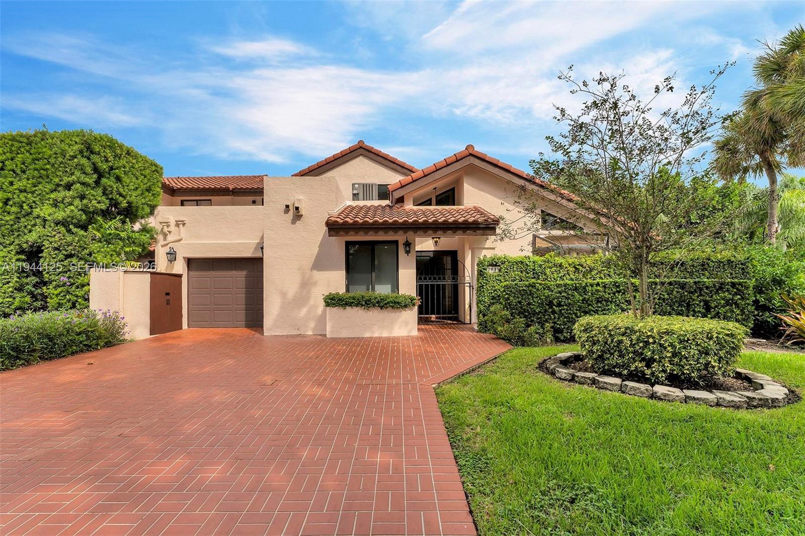 7819 Southwest 89th Lane Miami, FL 33156 - Photo 1 of 38