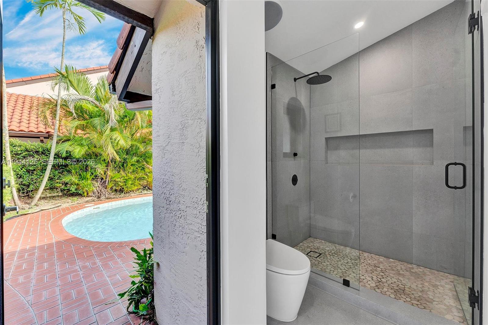 7819 Southwest 89th Lane Miami, FL 33156 - Photo 16 of 38