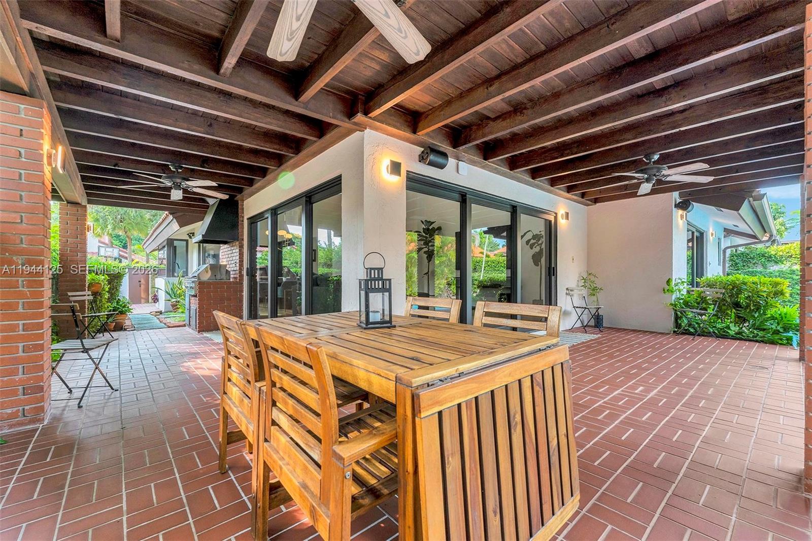 7819 Southwest 89th Lane Miami, FL 33156 - Photo 29 of 38