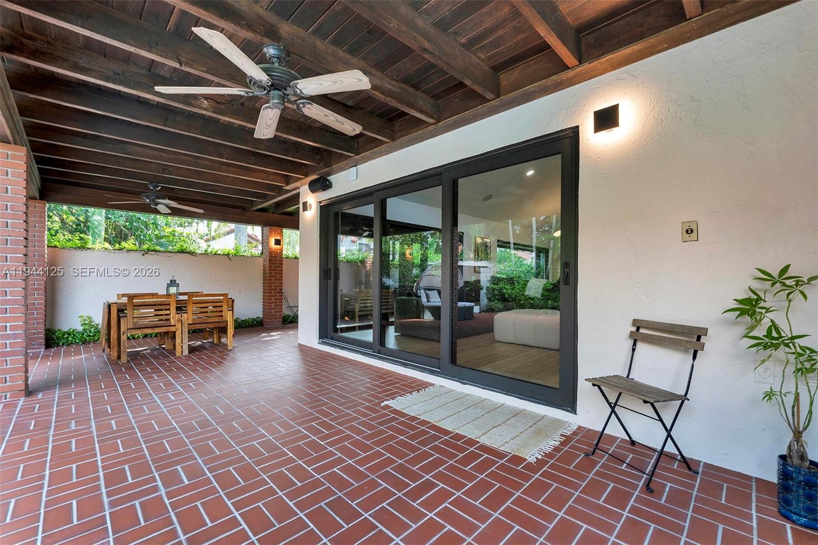 7819 Southwest 89th Lane Miami, FL 33156 - Photo 30 of 38