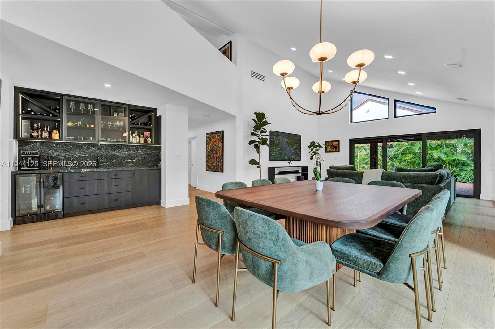 7819 Southwest 89th Lane Miami, FL 33156 - Photo 3 of 38