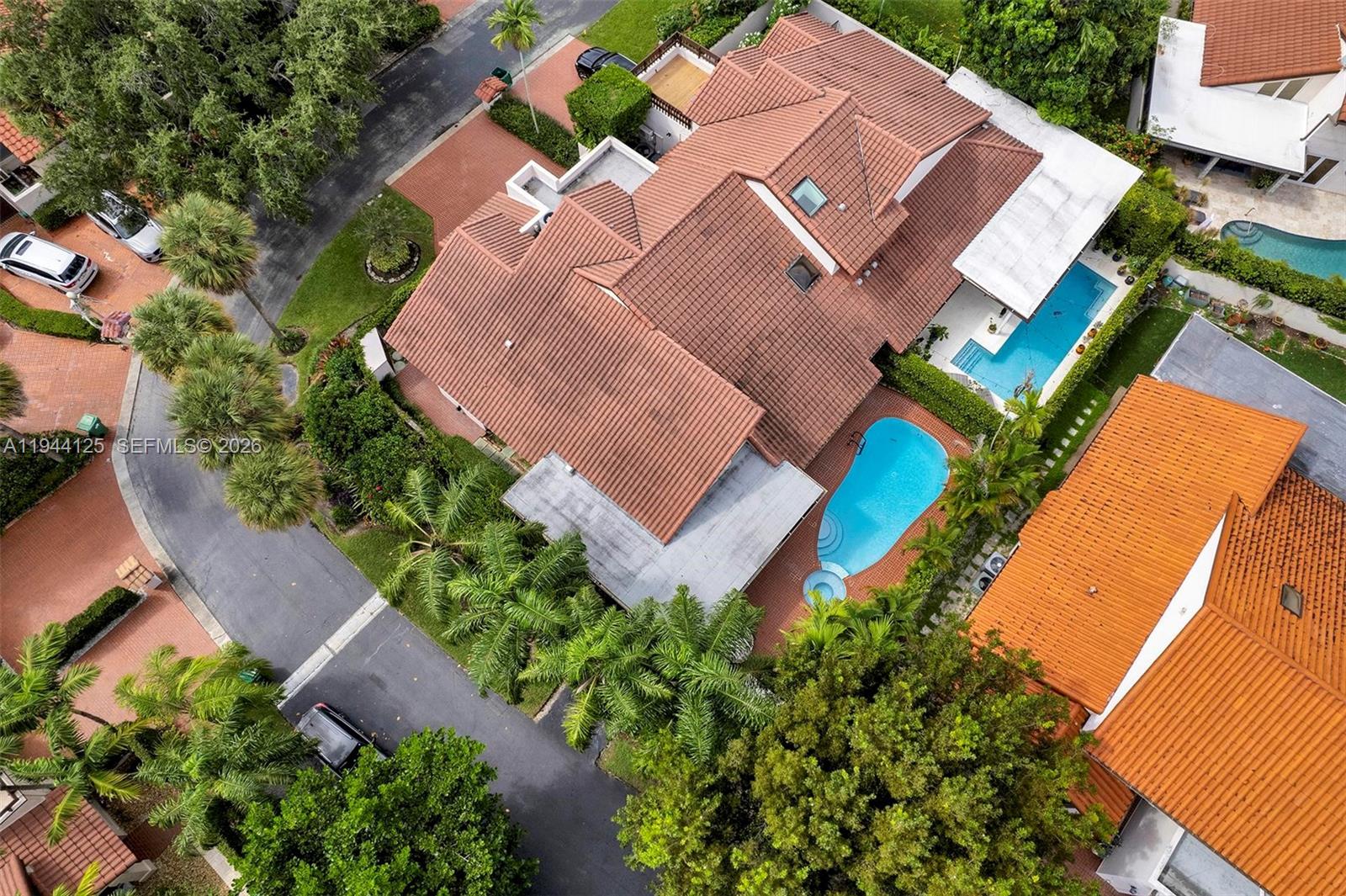 7819 Southwest 89th Lane Miami, FL 33156 - Photo 36 of 38