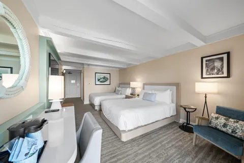 $134,900 | 269 Fontana Boulevard, Unit 1719, Fontana, WI 53125