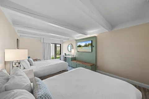 $134,900 | 269 Fontana Boulevard, Unit 1719, Fontana, WI 53125