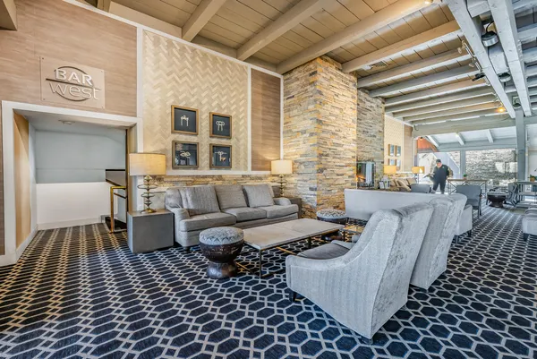 $134,900 | 269 Fontana Boulevard, Unit 1719, Fontana, WI 53125