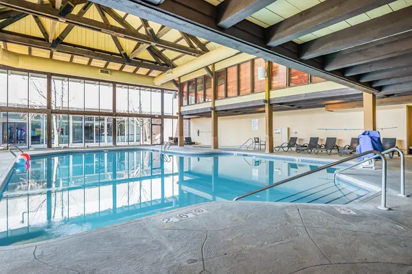 $134,900 | 269 Fontana Boulevard, Unit 1719, Fontana, WI 53125