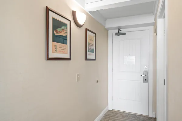 $134,900 | 269 Fontana Boulevard, Unit 1719, Fontana, WI 53125