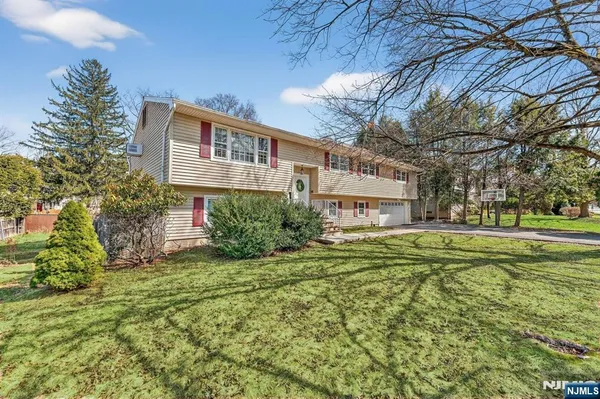 $980,000 | 119 Dean Street, Harrington Park, NJ 07640