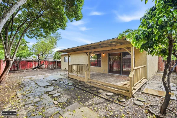 $499,950 | 508 Crested Drive, Suisun City, CA 94585