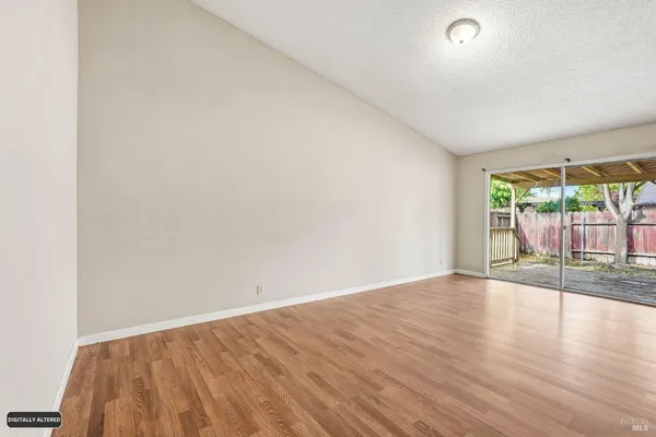 $499,950 | 508 Crested Drive, Suisun City, CA 94585