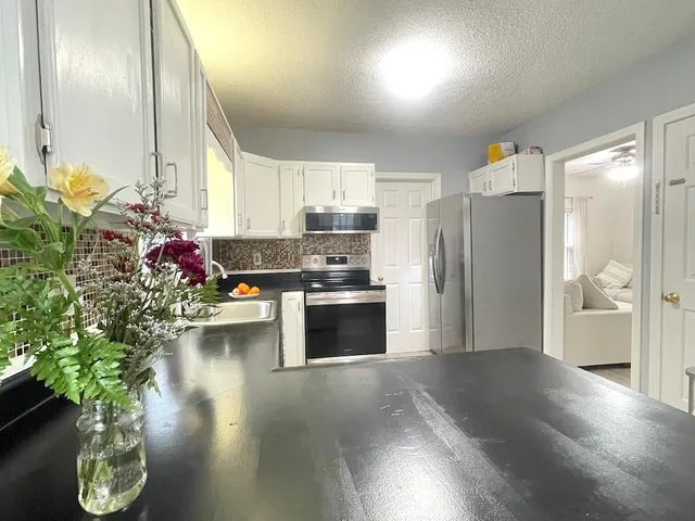 $325,000 | 98 Monadnock Street, Troy, NH 03465