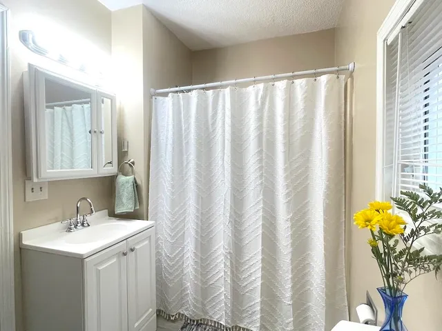 $325,000 | 98 Monadnock Street, Troy, NH 03465