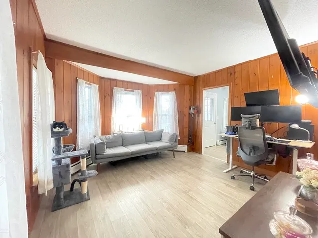 $325,000 | 98 Monadnock Street, Troy, NH 03465