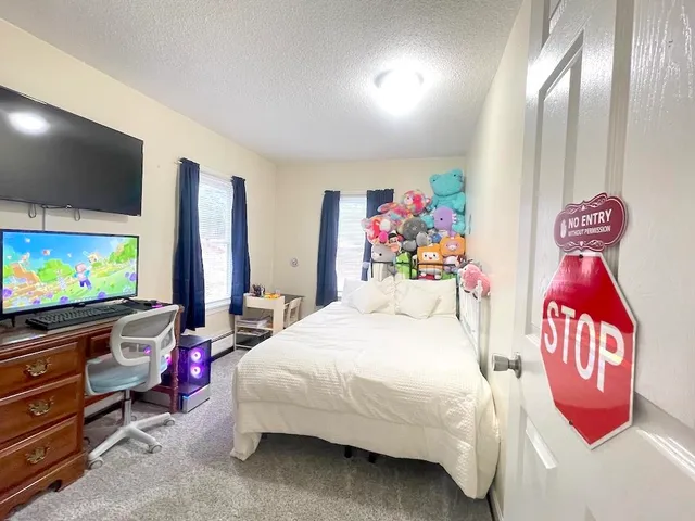 $325,000 | 98 Monadnock Street, Troy, NH 03465