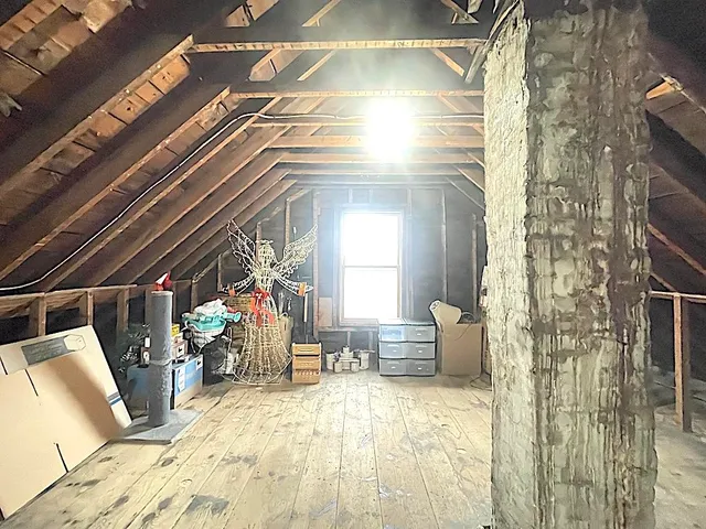 $325,000 | 98 Monadnock Street, Troy, NH 03465