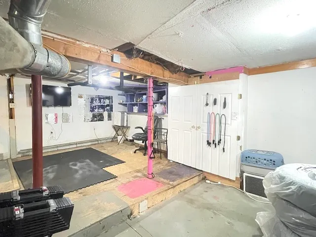 $325,000 | 98 Monadnock Street, Troy, NH 03465