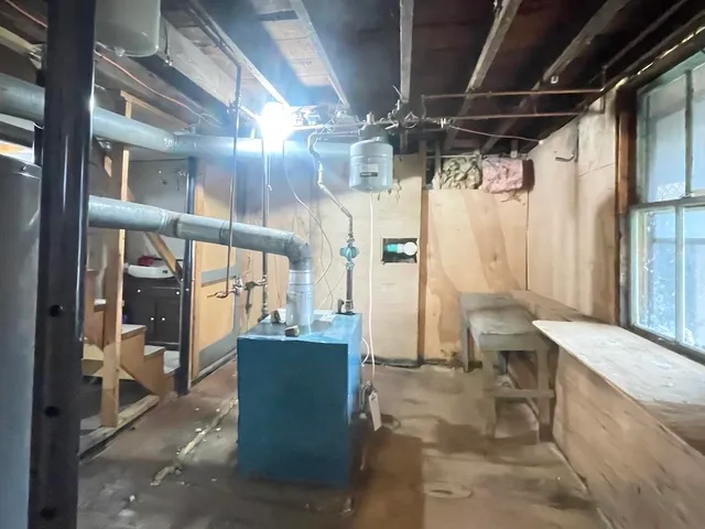 $325,000 | 98 Monadnock Street, Troy, NH 03465