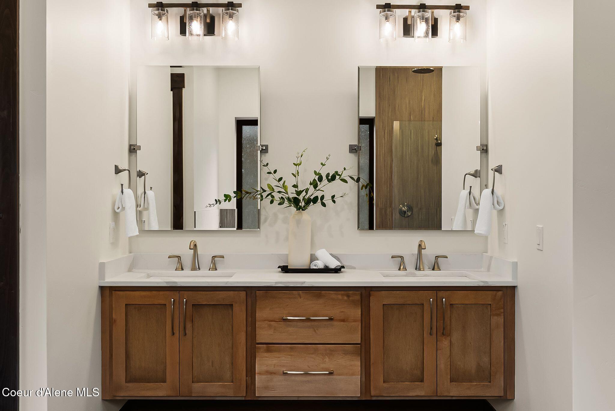 11 Alpenrose Lane Sandpoint, ID 83864 - Photo 31 of 52 Double Vanity