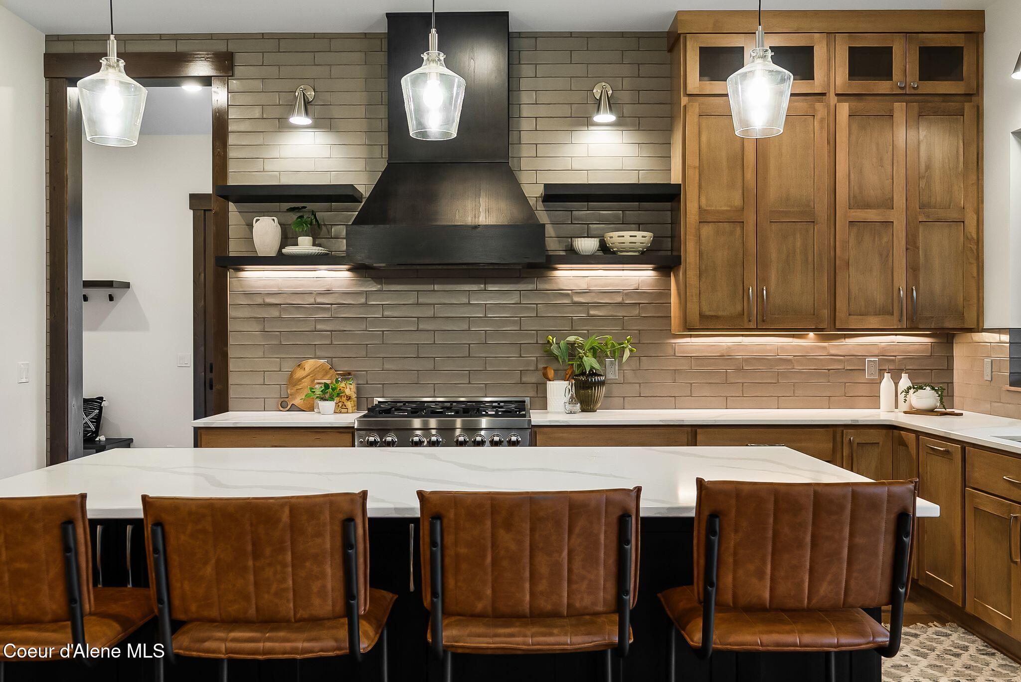 11 Alpenrose Lane Sandpoint, ID 83864 - Photo 41 of 52 Cafe-Style Kitchen