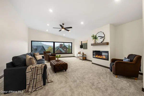 $1,499,000 | 11 Alpenrose Lane, Sandpoint, ID 83864