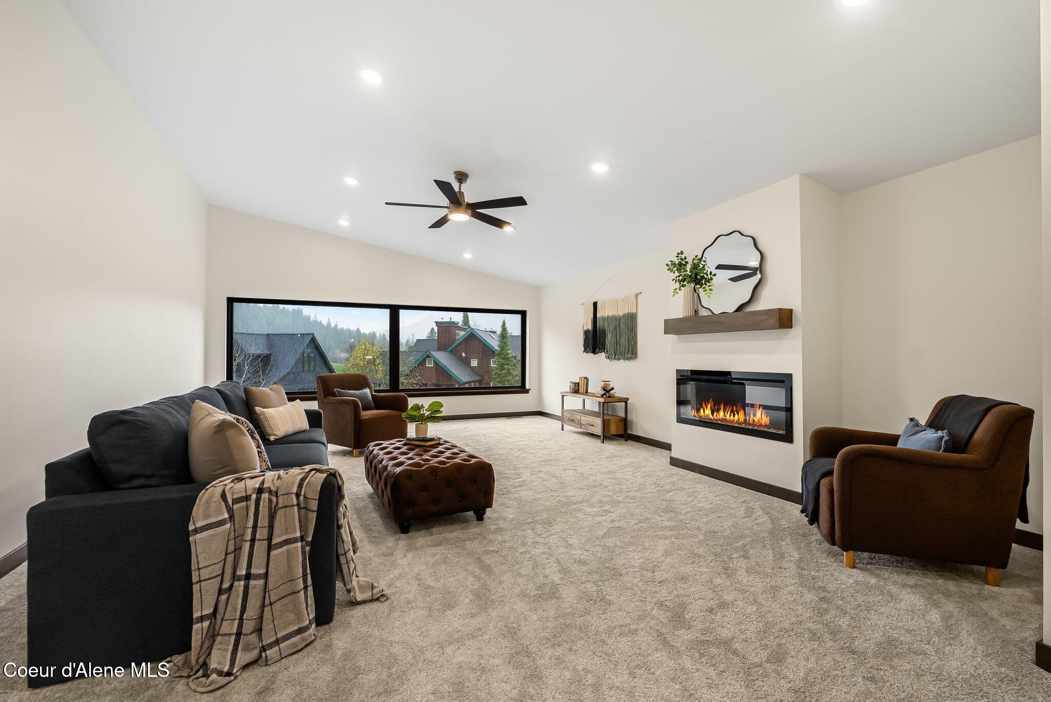 11 Alpenrose Lane Sandpoint, ID 83864 - Photo 8 of 52 Versatile Bonus Space
