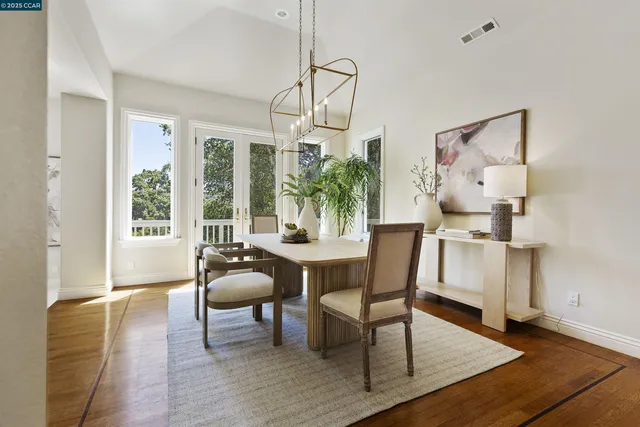 a view of utility room