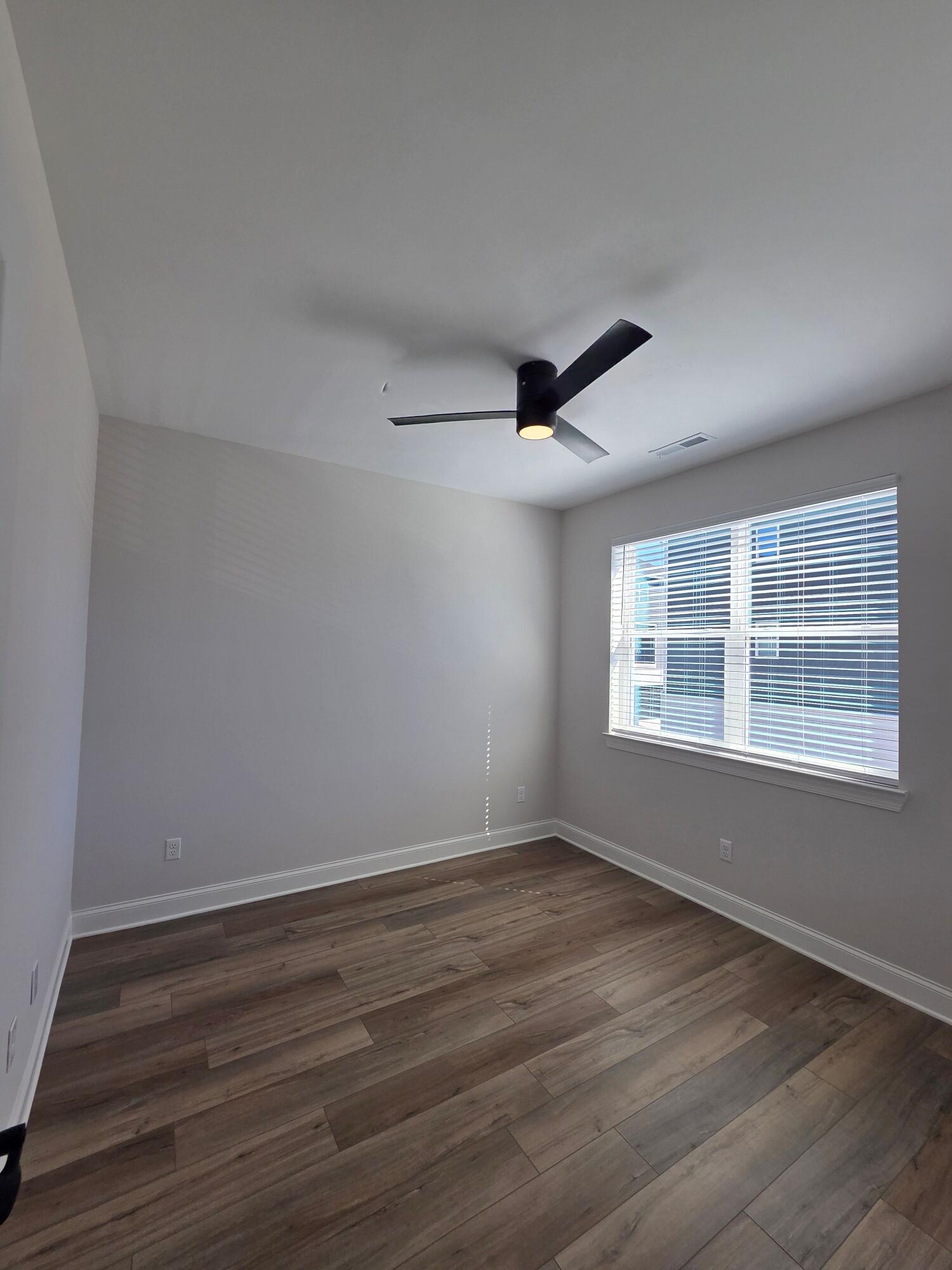 715 Bespoke Way Chattanooga, TN 37403 - Photo 14 of 43 20251016_122740