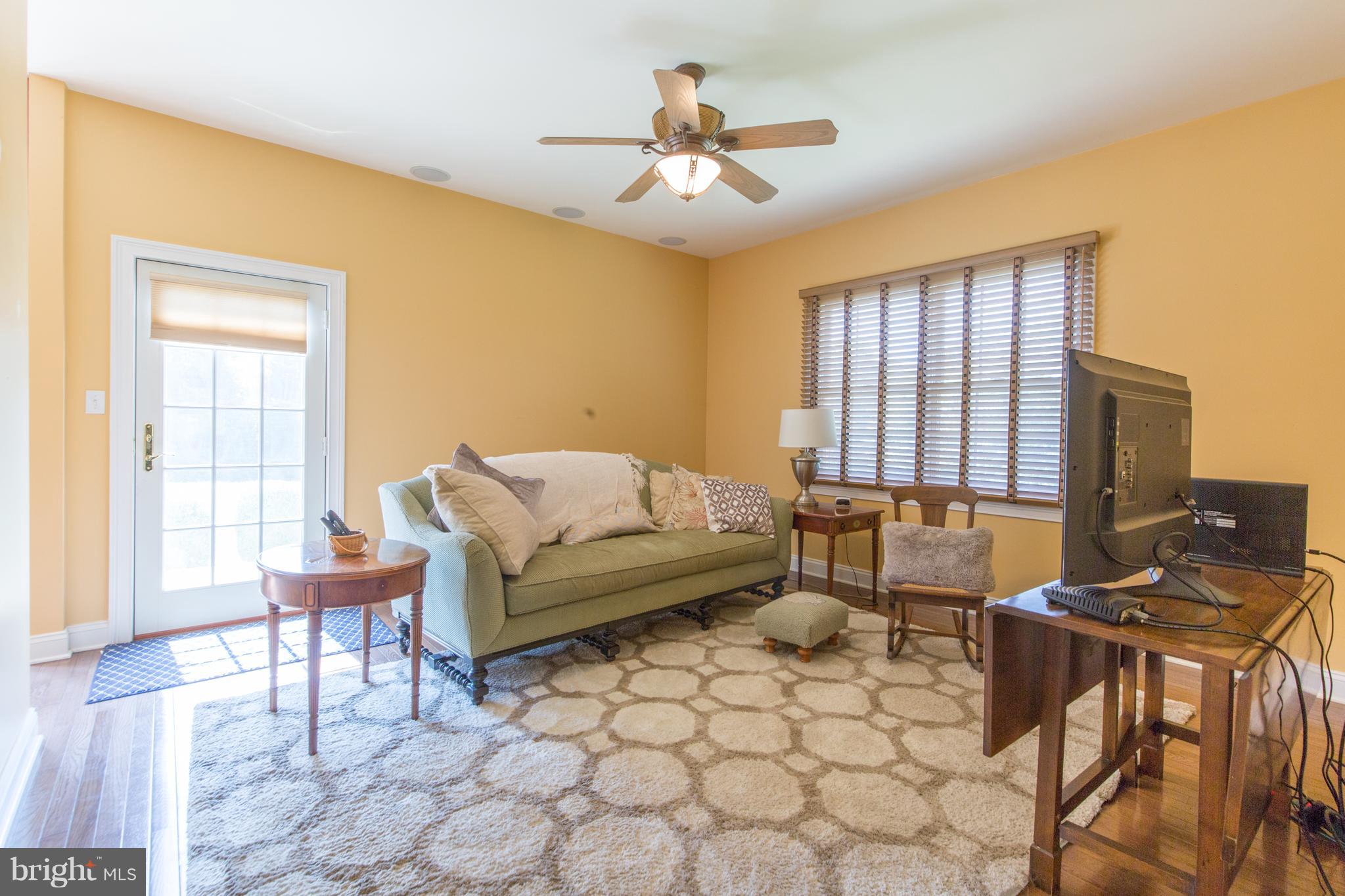 50 Woodhill Road Newtown, PA 18940 - Photo 38 of 43 Guest house family room