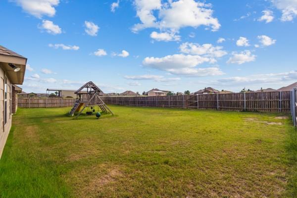 129 High Vista Road Decatur, TX 76234 - Photo 4 of 28