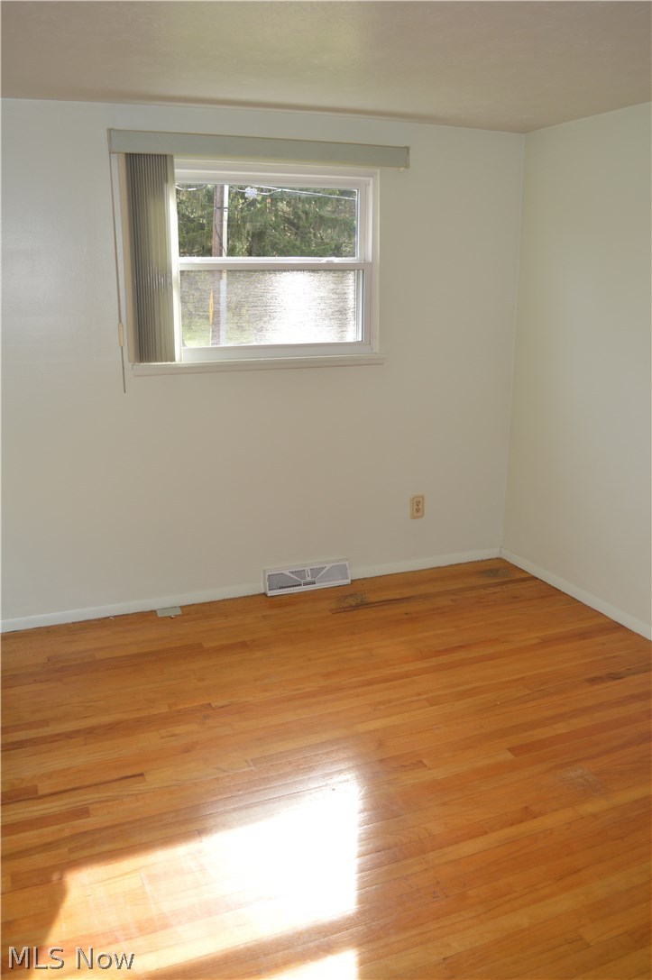 15526 Sheldon Road Brook Park, OH 44142 - Photo 11 of 13 Gallery Image 11