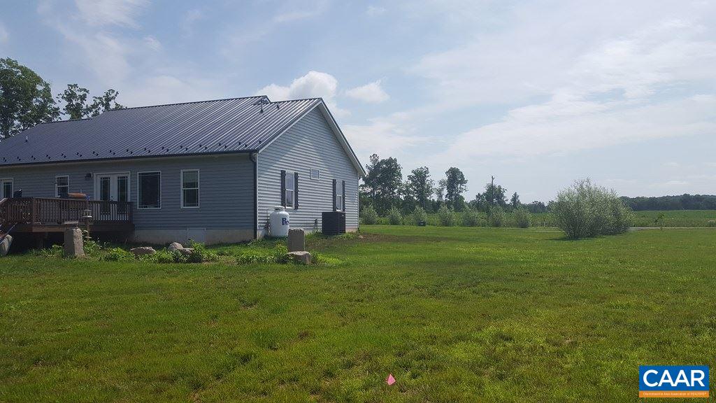 913 Plank Road Farmville, VA 23901 - Photo 15 of 16 a view of a house with a backyard