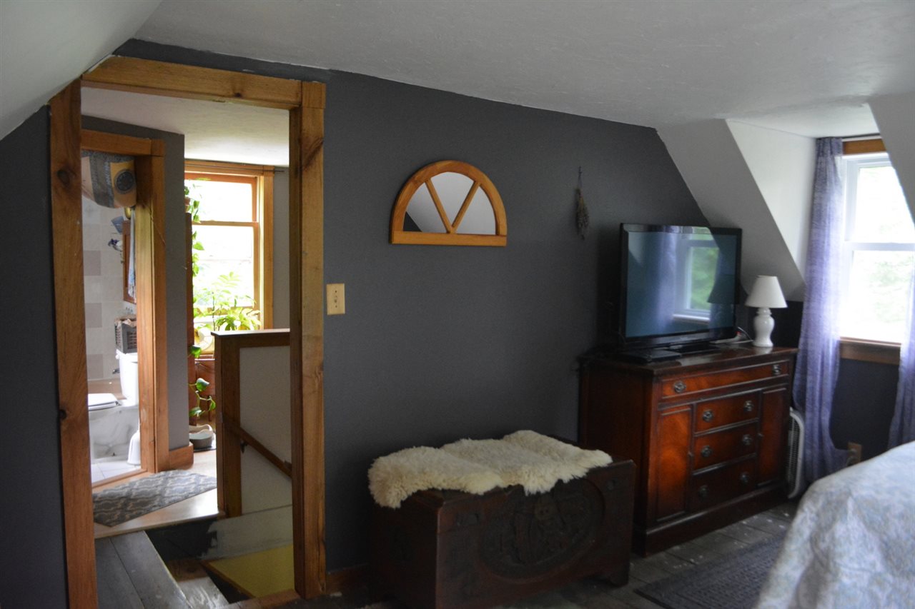 403 Pigeon Pond Road Marshfield, VT 05667 - Photo 8 of 25