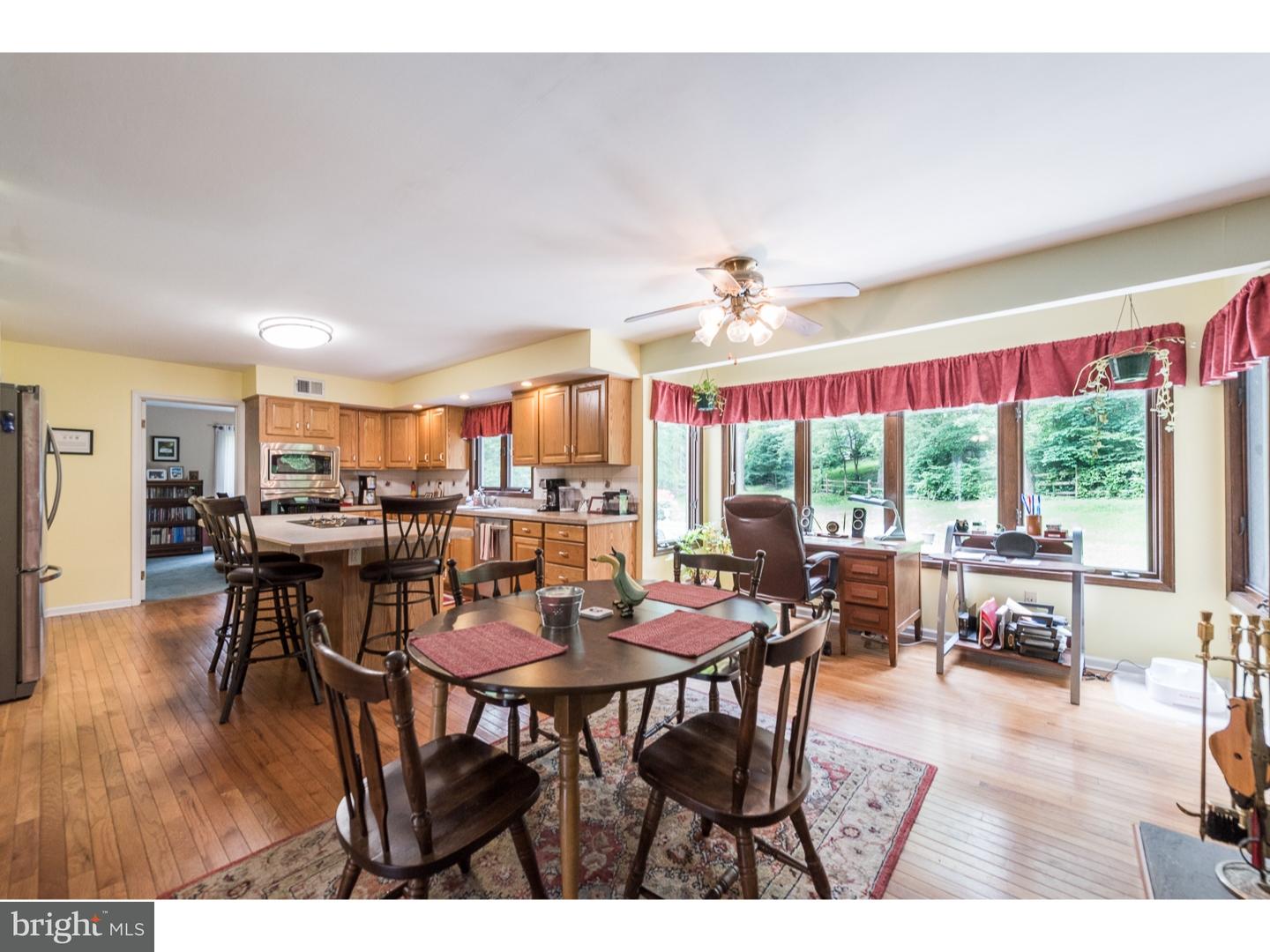 328 Darlington Road Media, PA 19063 - Photo 8 of 25 Kitchen