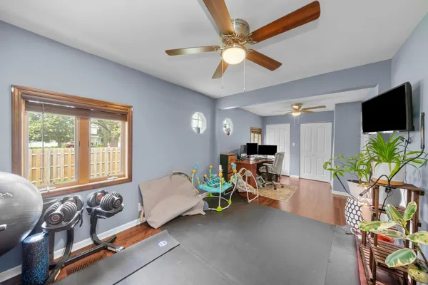 $390,000 | 26 Cross Street, Bristol, IL 60512