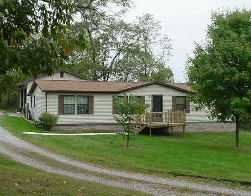 830 Moore Road Washington, PA 15301 - Photo 1 of 6 Exterior Front.