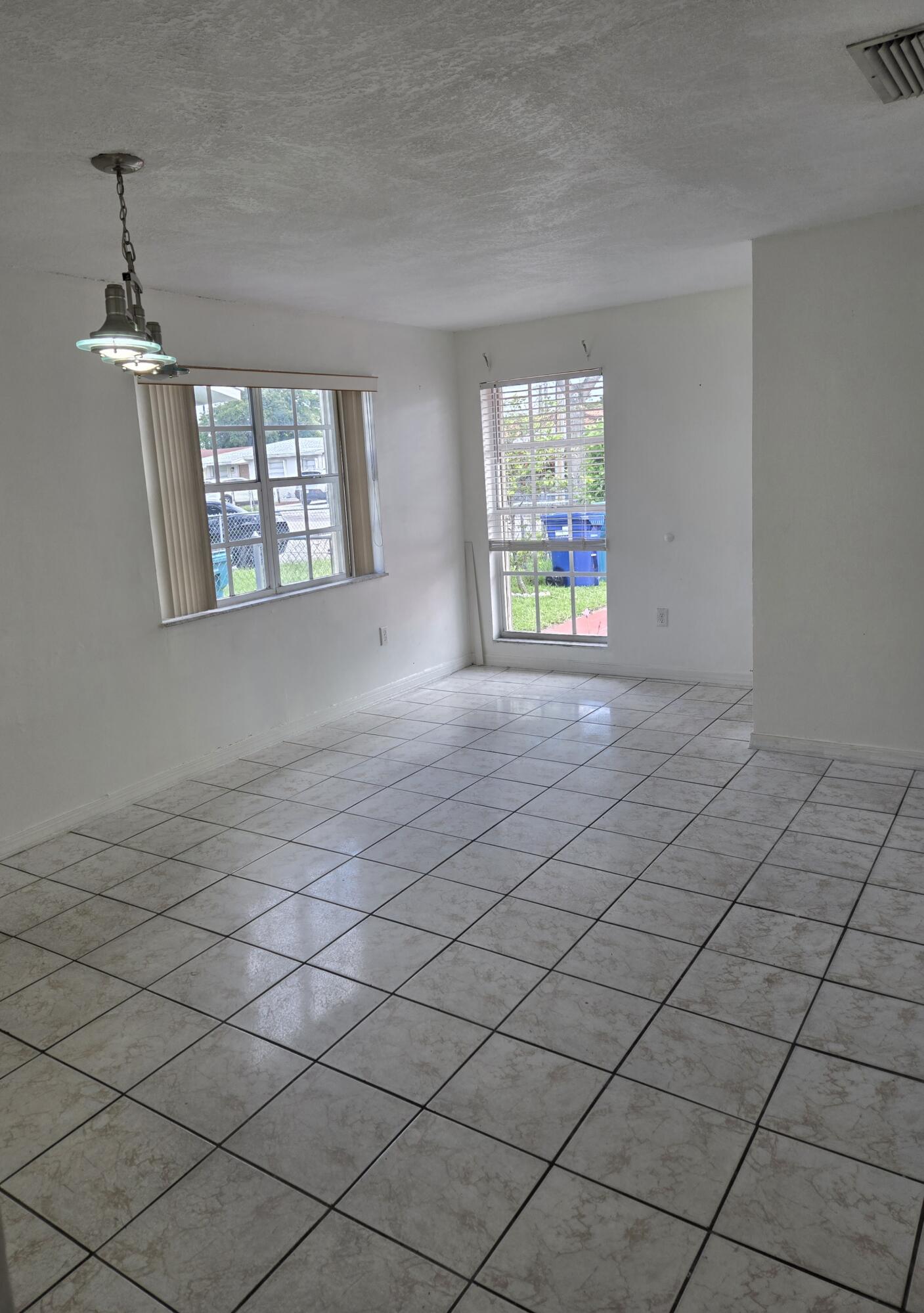 11302 Southwest 7th Street Miami, FL 33174 - Photo 15 of 25 15