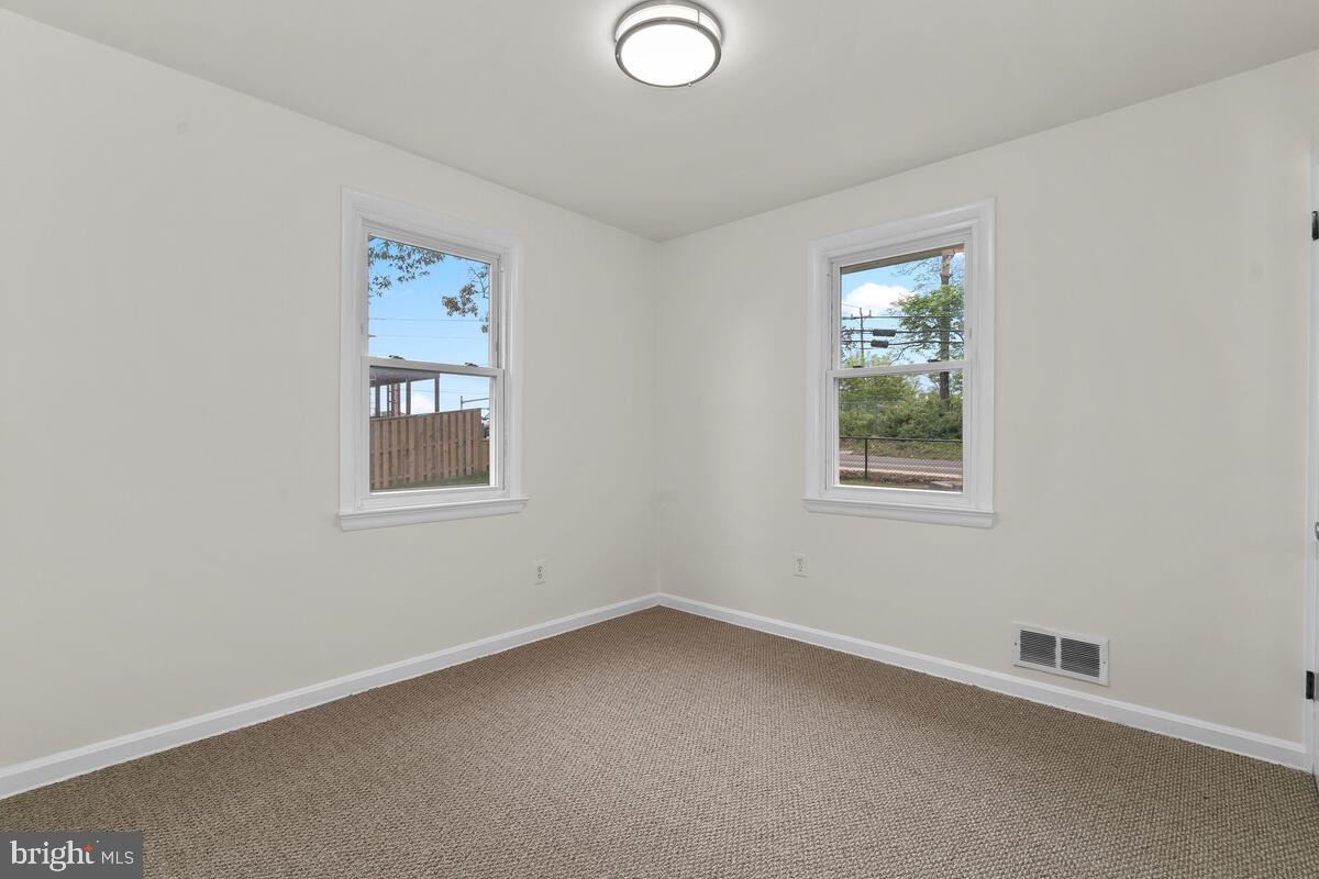 4705 Edgewood Road College Park, MD 20740 - Photo 20 of 38 Gallery Image 20